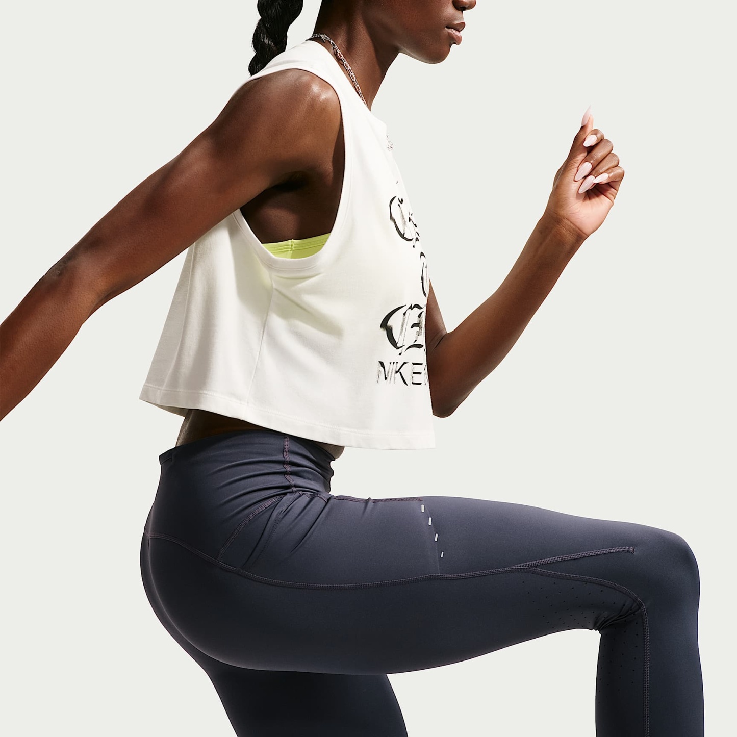 Nike Swift Women's High-Waisted 7/8 Running Leggings with Pockets – Gridiron
