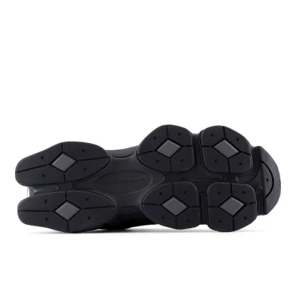 9060 – BLACK with CASTLEROCK