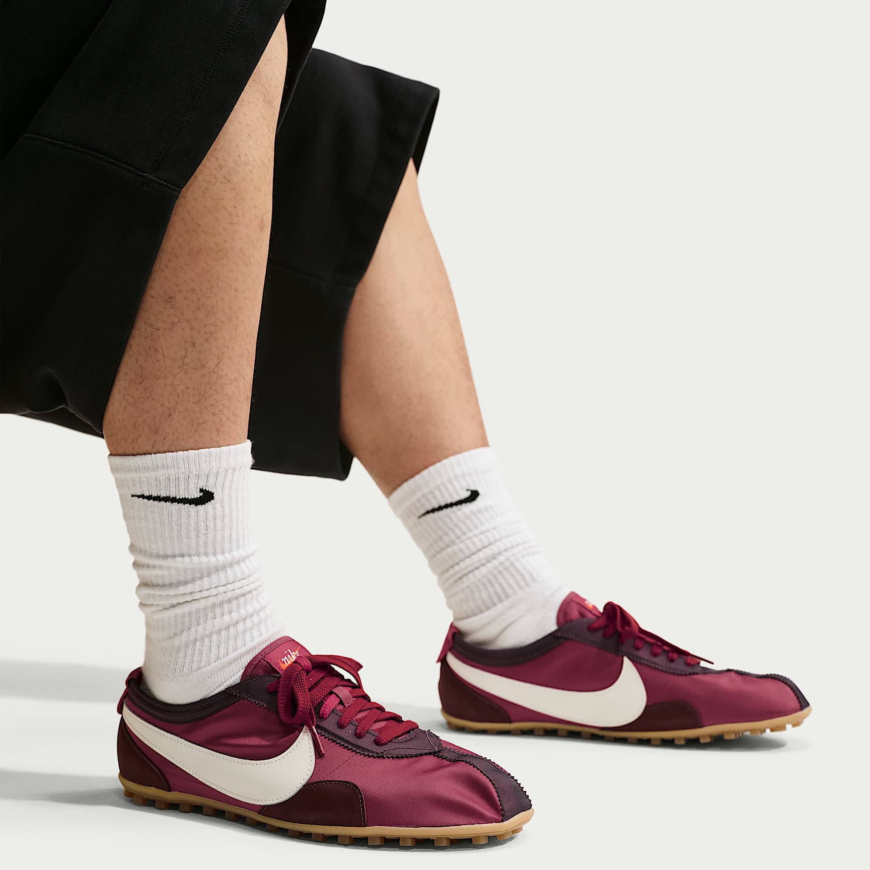 Nike Moon Shoe OG Men's Shoes – Tough Red/Mystic Dates/Gum Light Brown/Sail