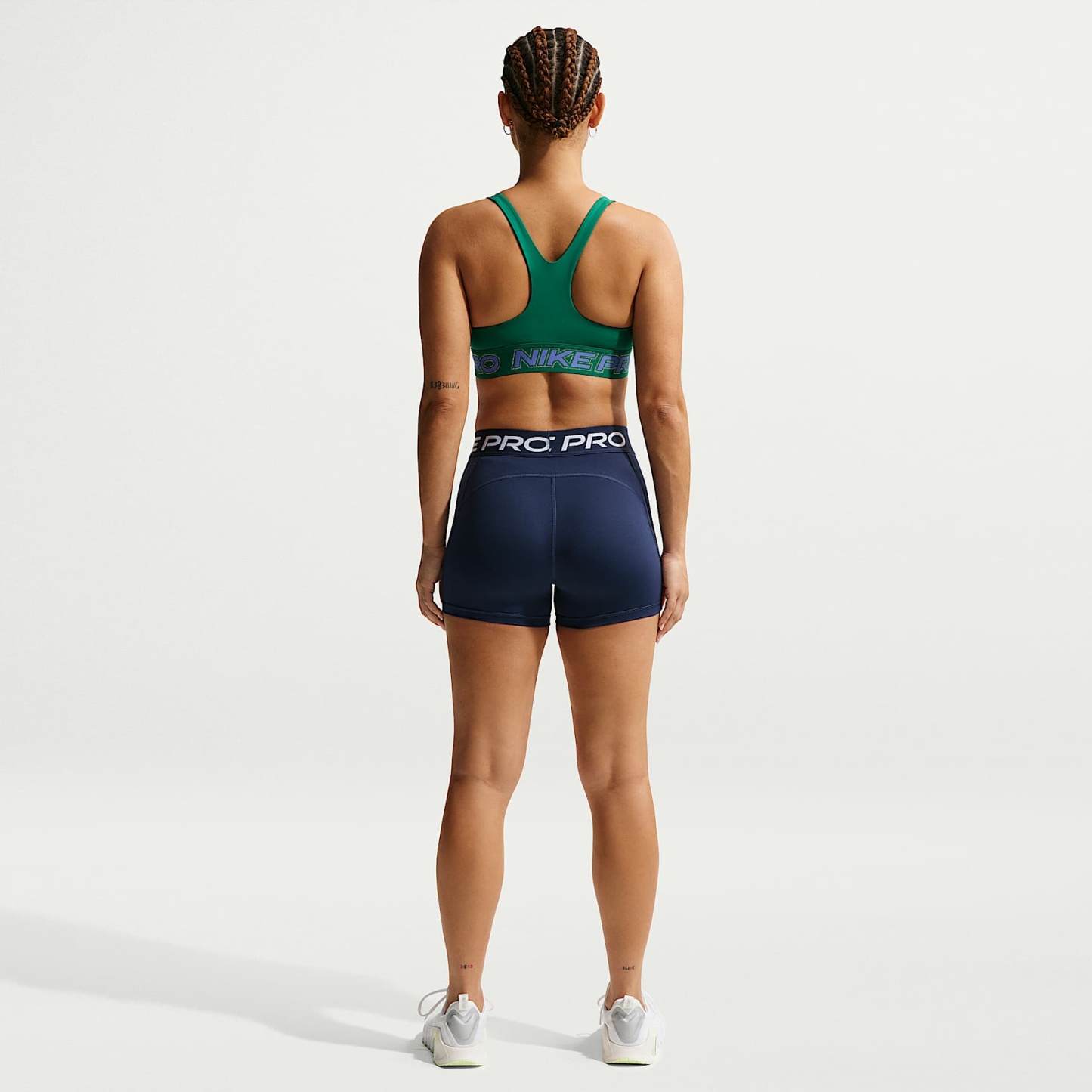 Nike Pro Women's Mid-Rise 7.5cm (approx.) Biker Shorts – Midnight Navy/White