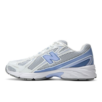 740 – FAIRWEATHER BLUE with WHITE