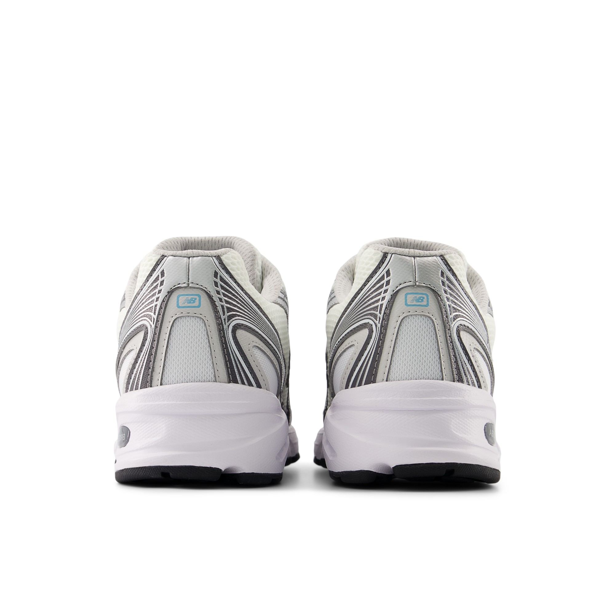 740 – WHITE with CASTLEROCK