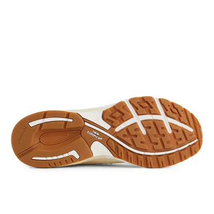 Made in USA 993 – Sea Salt with Black