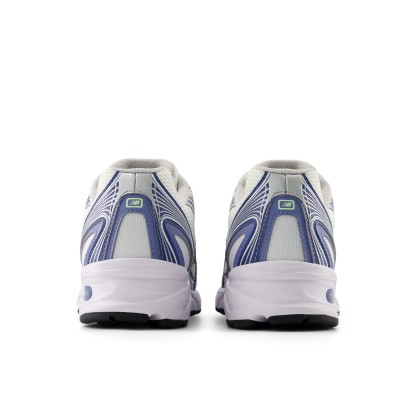 740 – WHITE with MAGIC BLUE