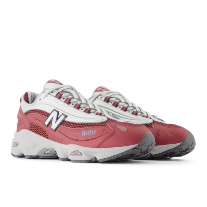 1000 – Monarch Burgundy with Light Silver Metallic and Still Water
