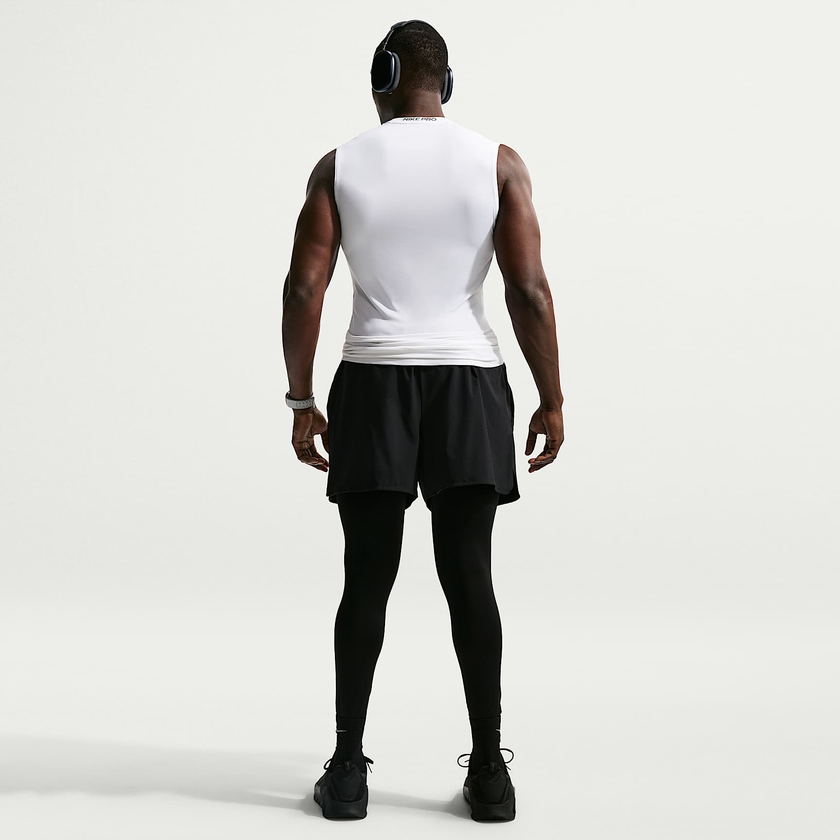 Nike Pro Men's Dri-FIT Tight Sleeveless Fitness Top – White/Black