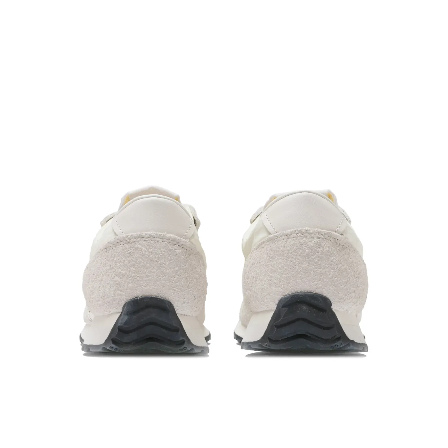 471 – LINEN with ANGORA and Black
