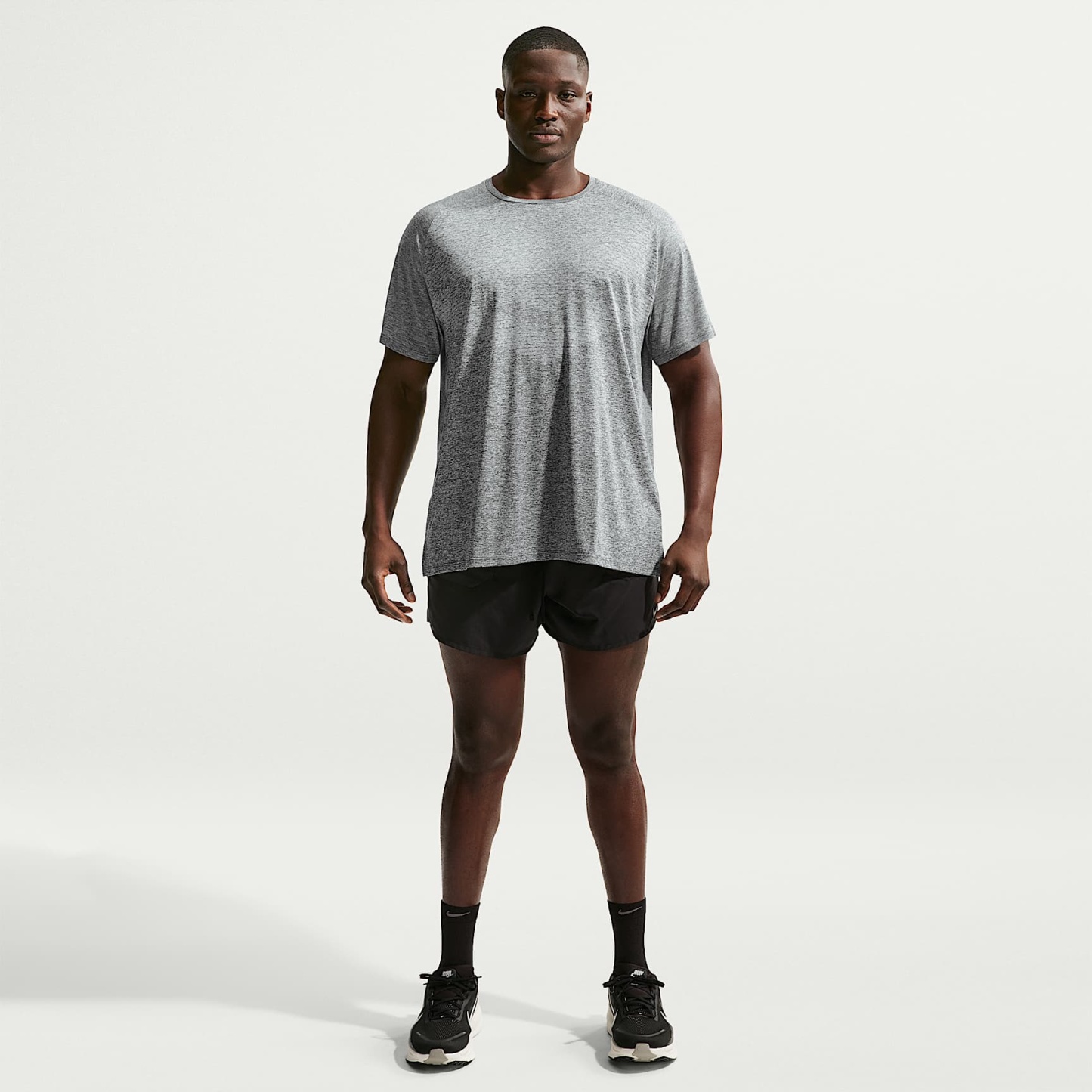 Nike Stride Men's Dri-FIT ADV Short-Sleeve Running Top – Smoke Grey/Heather