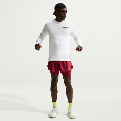Nike Stride Men's Dri-FIT 13cm (approx.) Hybrid Running Shorts – Tough Red/Reflective Silver