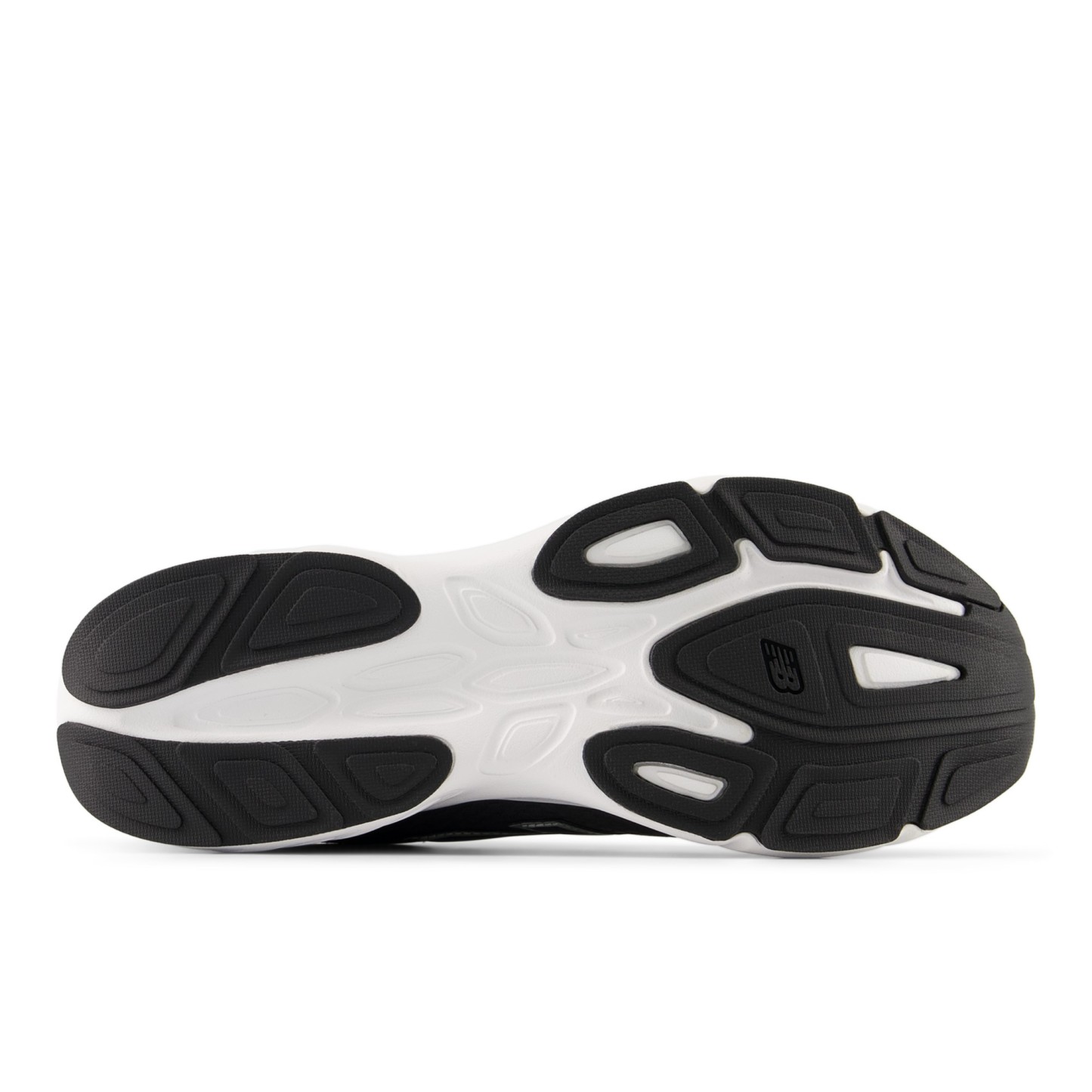 Fresh Foam Amaste – BLACK with SILVER METALLIC and AFTERGLOW