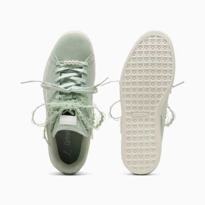 Suede Bloom Sneakers Women – Soft Grass-Sage Glow