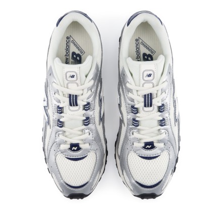 204L – SEA SALT with SILVER METALLIC and NB NAVY