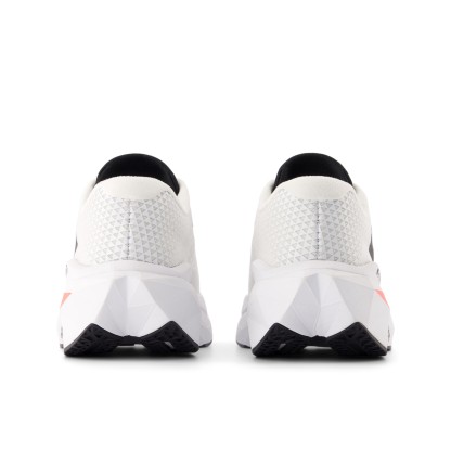 FuelCell SuperComp Trainer v3 – Sea Salt with Urgent Red and Black