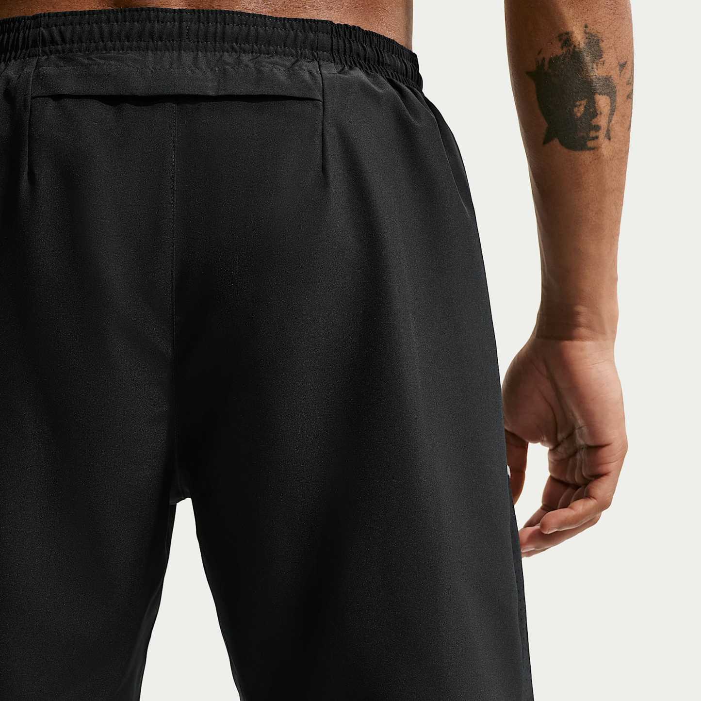 Nike Miler Men's Dri-FIT 18cm (approx.) Brief-Lined Running Shorts – Black/Black