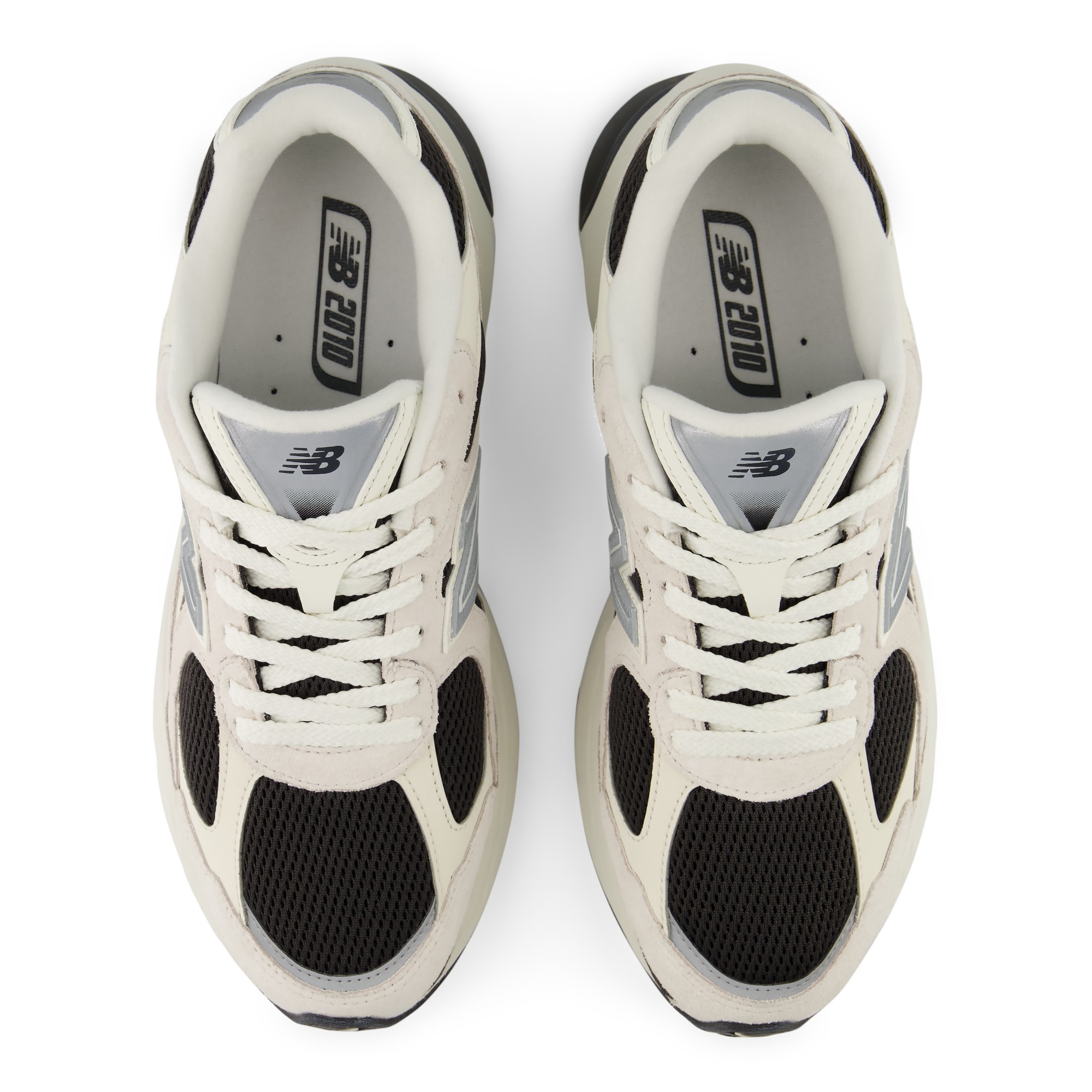 2010 – SEA SALT with BLACK CEMENT