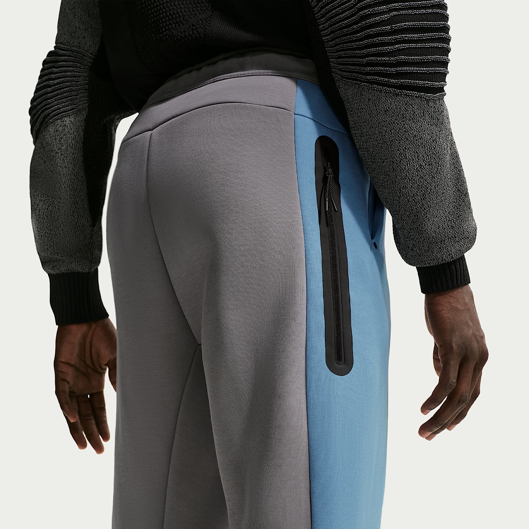 Nike Tech Men's Colour-Block Open-Hem Fleece Trousers – Pencil Point/Work Blue/Black/Black