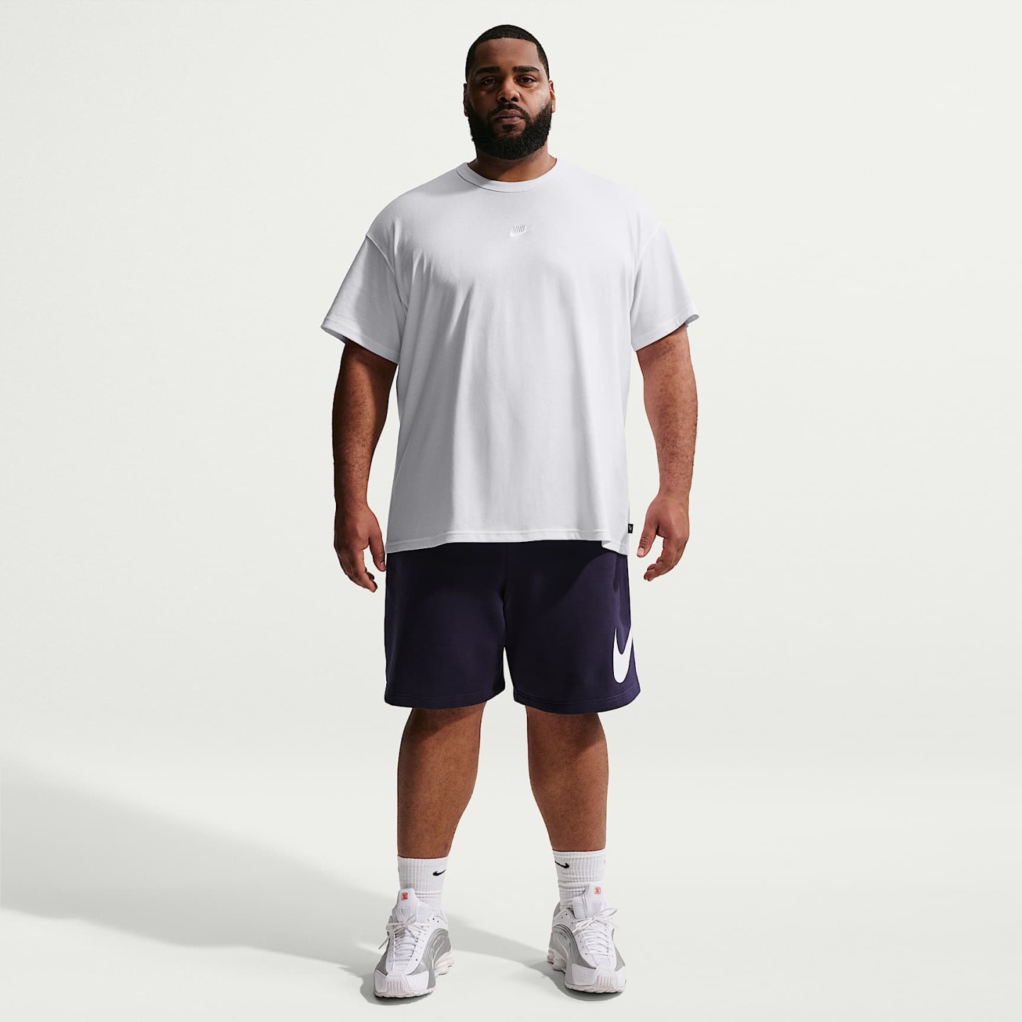 Nike Sportswear Premium Essentials Men's T-Shirt – White