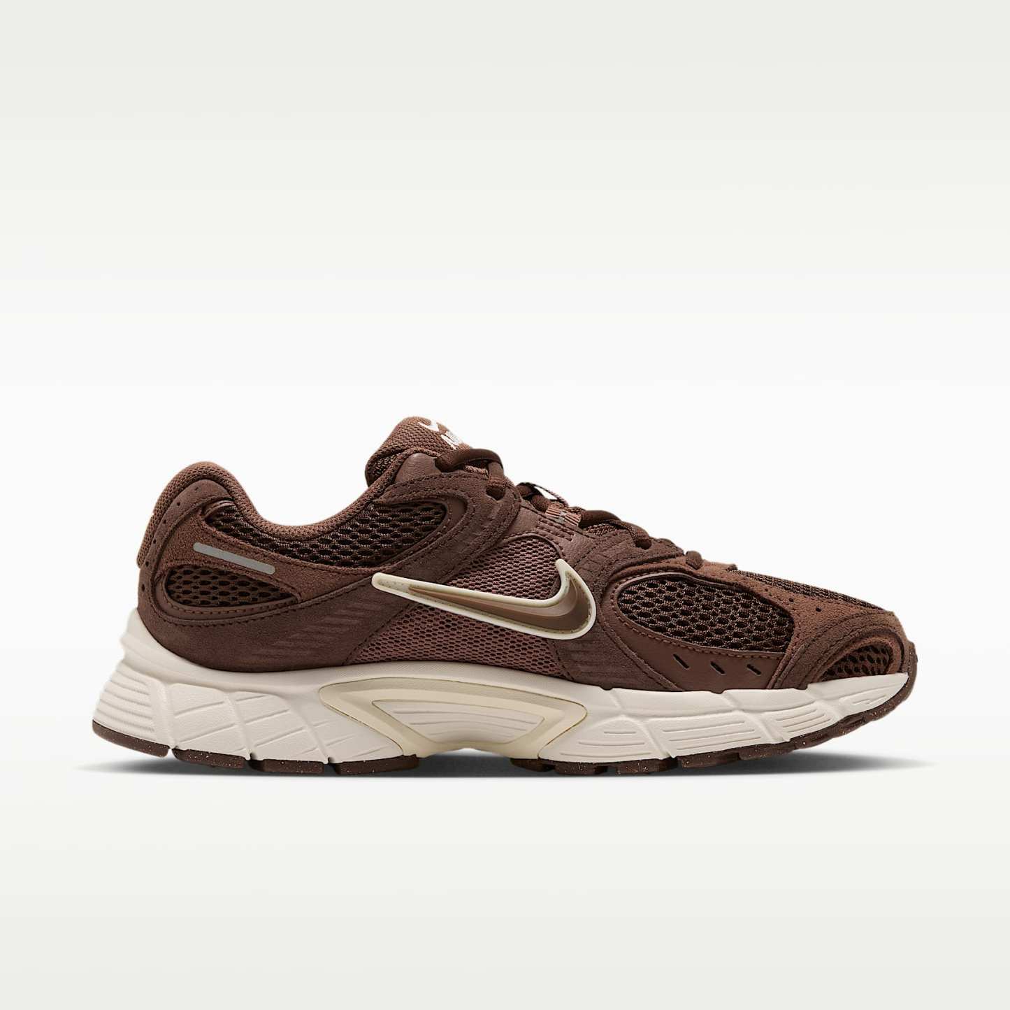Nike V5 RNR Suede Women's Shoes – Cacao Wow/Infinite Sable/Soft Pearl/Cacao Wow