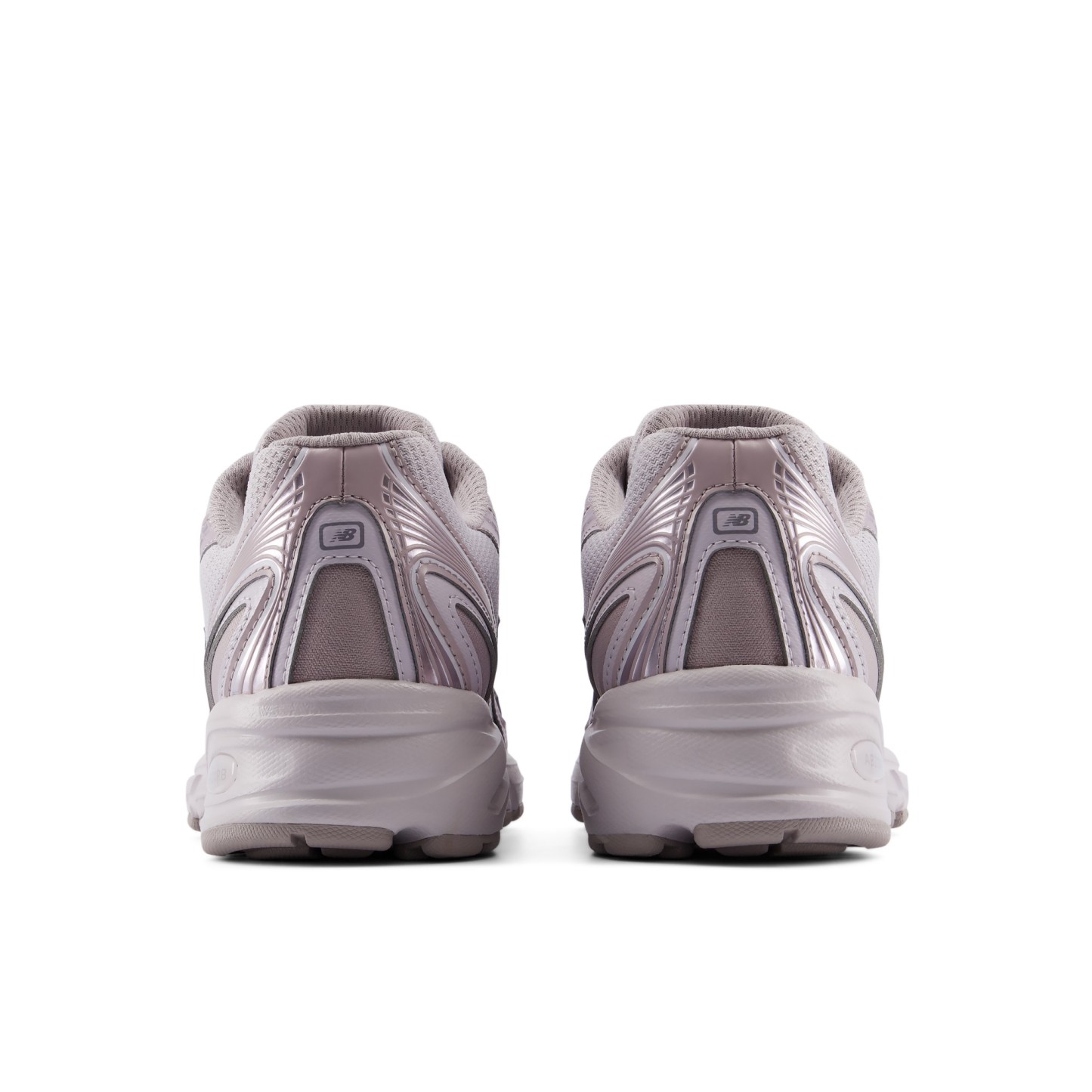 740 – HORIZON GREY with TRUFFLE METALLIC