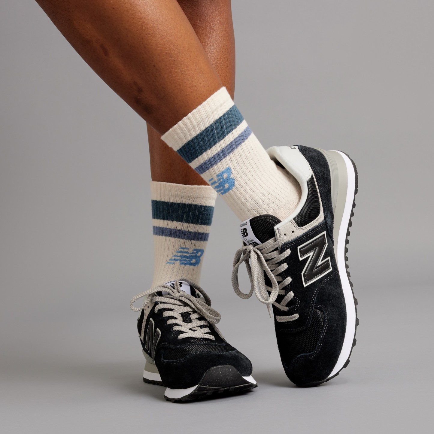 574 Core – BLACK with WHITE