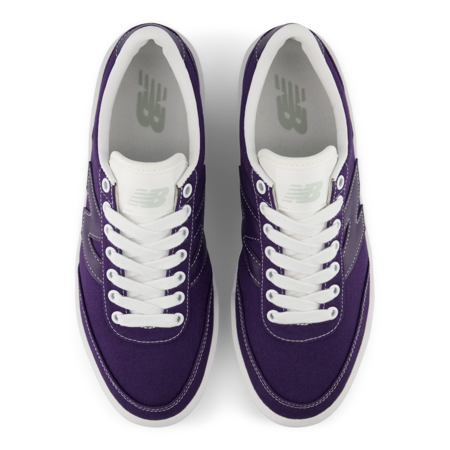 750 – BOYSENBERRY with WHITE