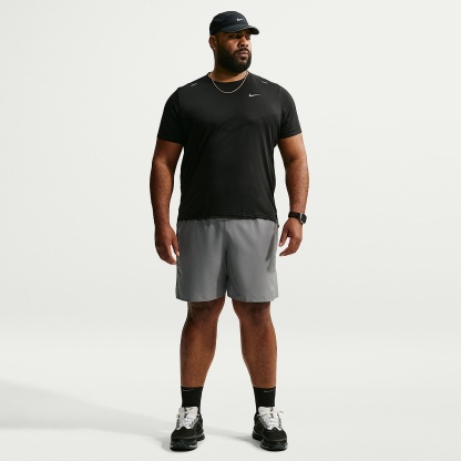 Nike Miler Men's Dri-FIT 18cm (approx.) Brief-Lined Running Shorts – Smoke Grey/Smoke Grey