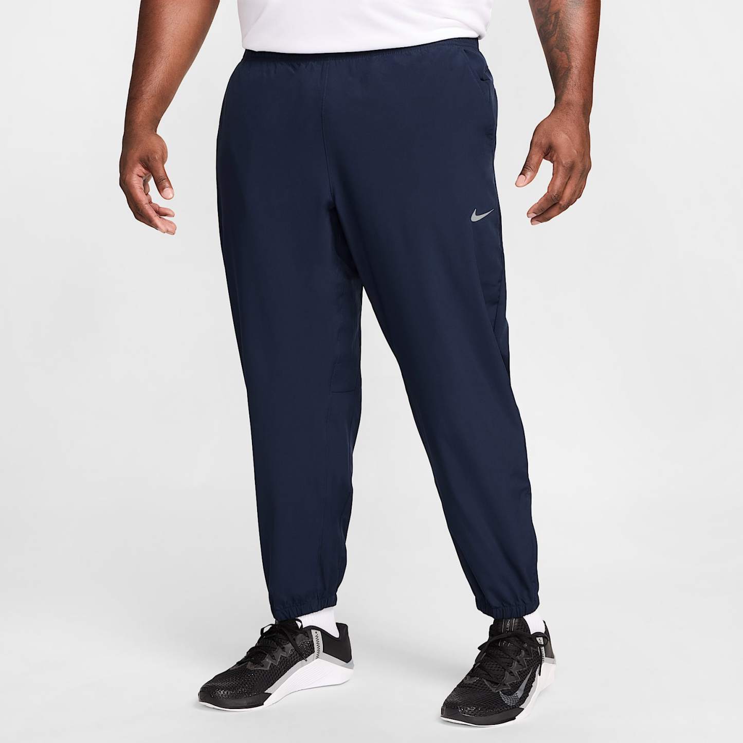 Nike Form Men's Dri-FIT Tapered Versatile Trousers – Obsidian/Black