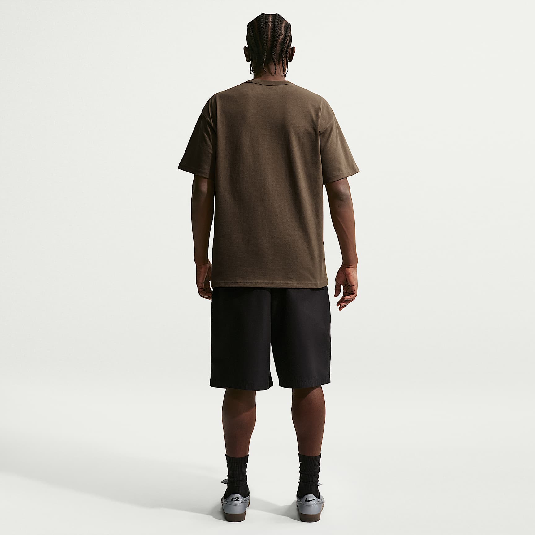 Nike Sportswear Premium Essentials Men's T-Shirt – Dark Hazel