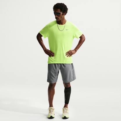 Nike Miler Men's Dri-FIT 23cm (approx.) Unlined Running Shorts – Smoke Grey/Smoke Grey