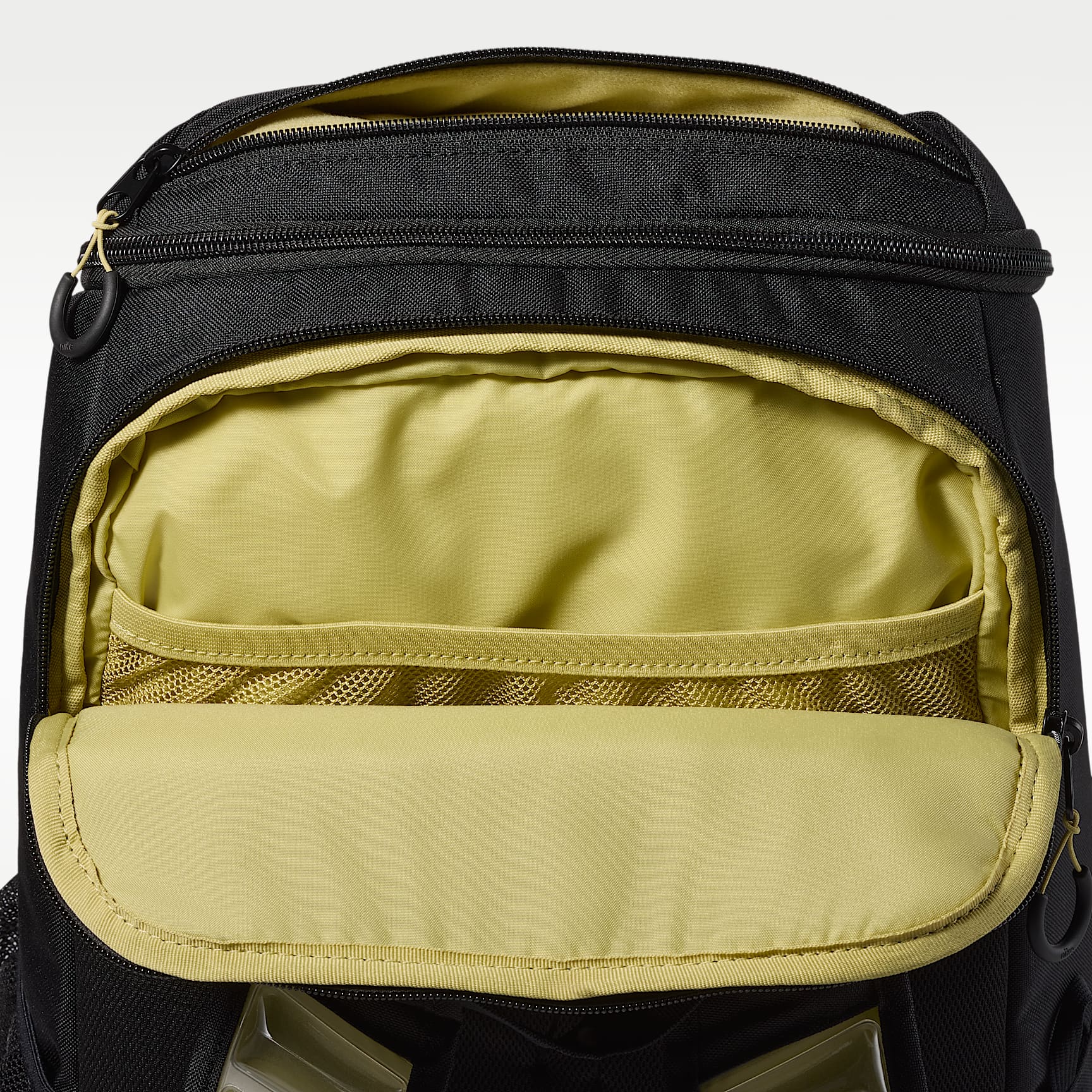 Nike Varsity Elite Backpack (32L) – Black/Black/Metallic Gold