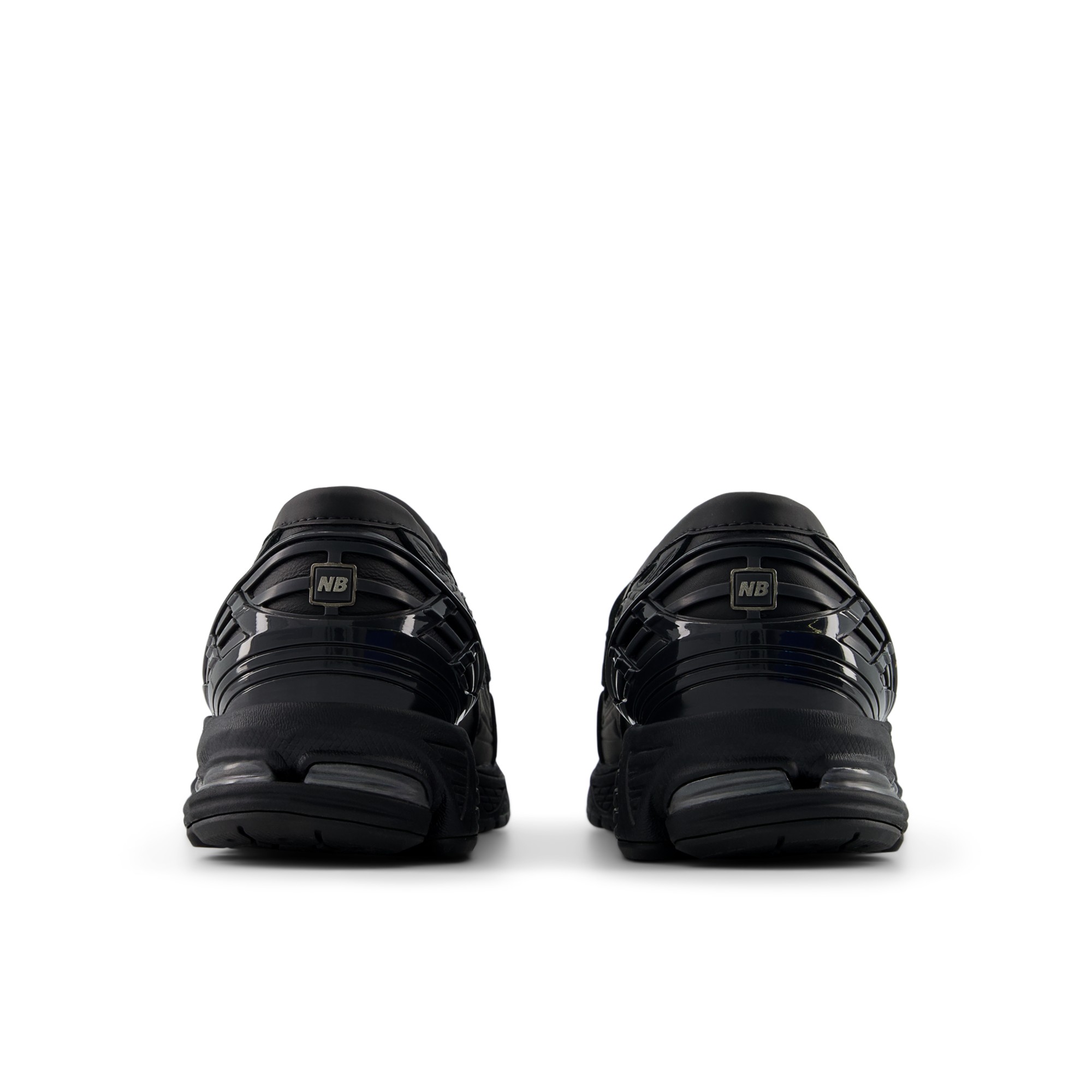 1906L – BLACK with ANGORA