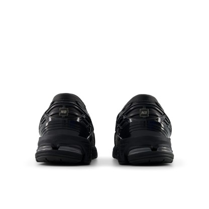 1906L – BLACK with ANGORA