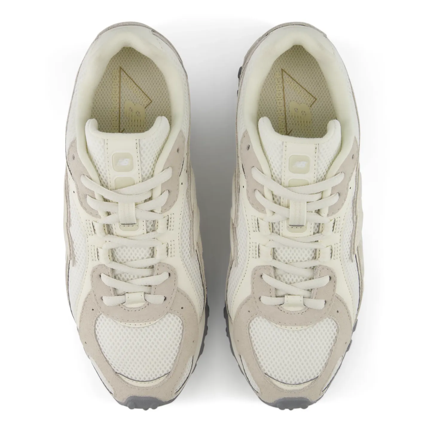 204L – ANGORA with LINEN