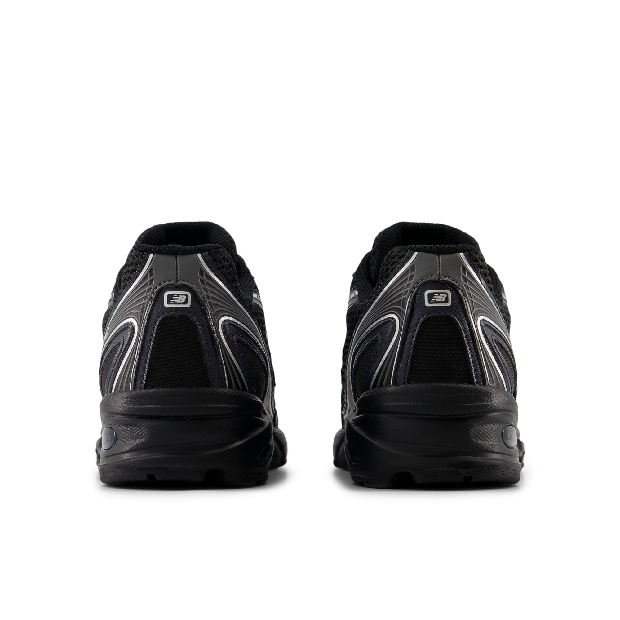 740 – BLACK with SILVER METALLIC