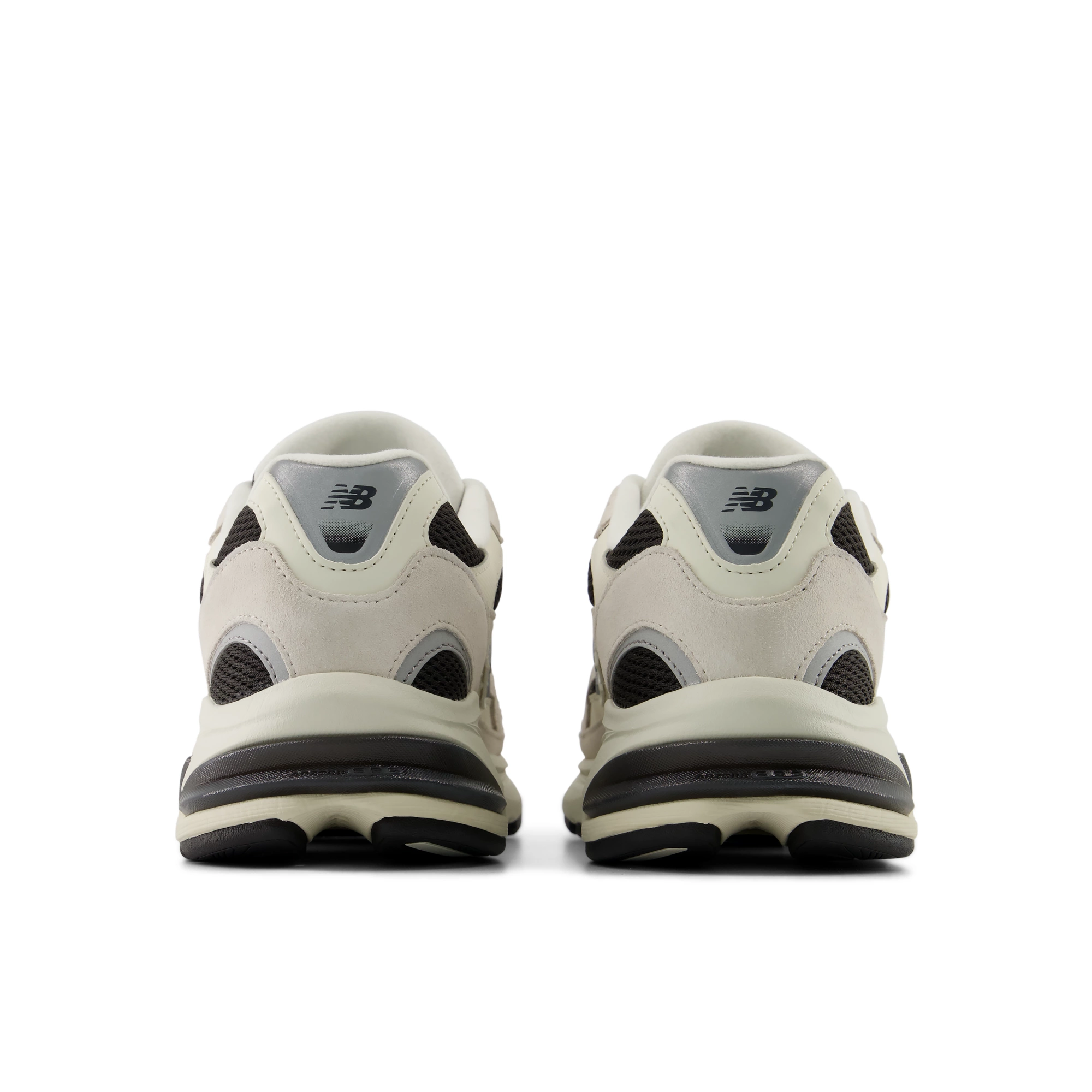 2010 – SEA SALT with BLACK CEMENT