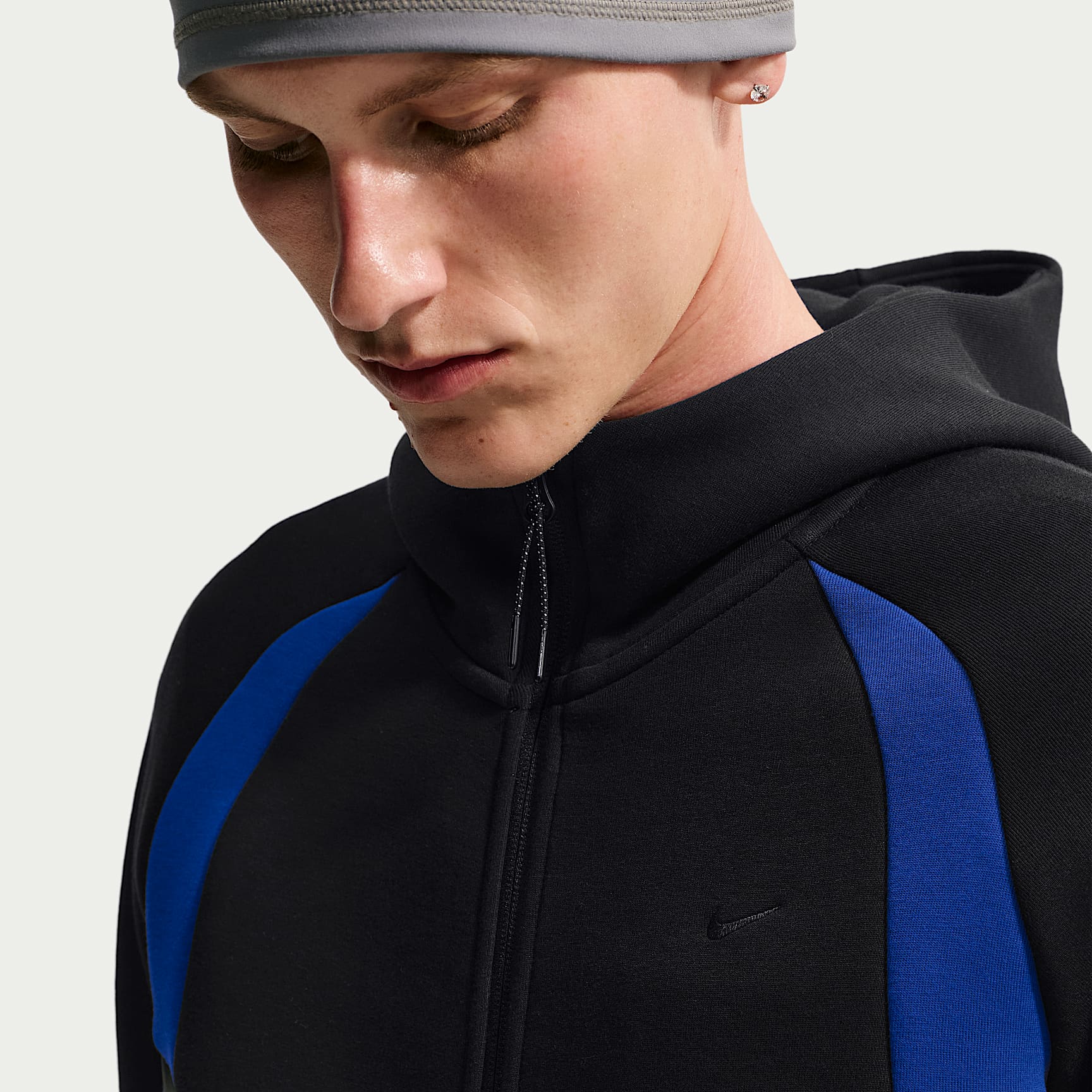 Nike Tech Men's Colour-Block Full-Zip Fleece Windrunner Jacket – Black/Old Royal/Black