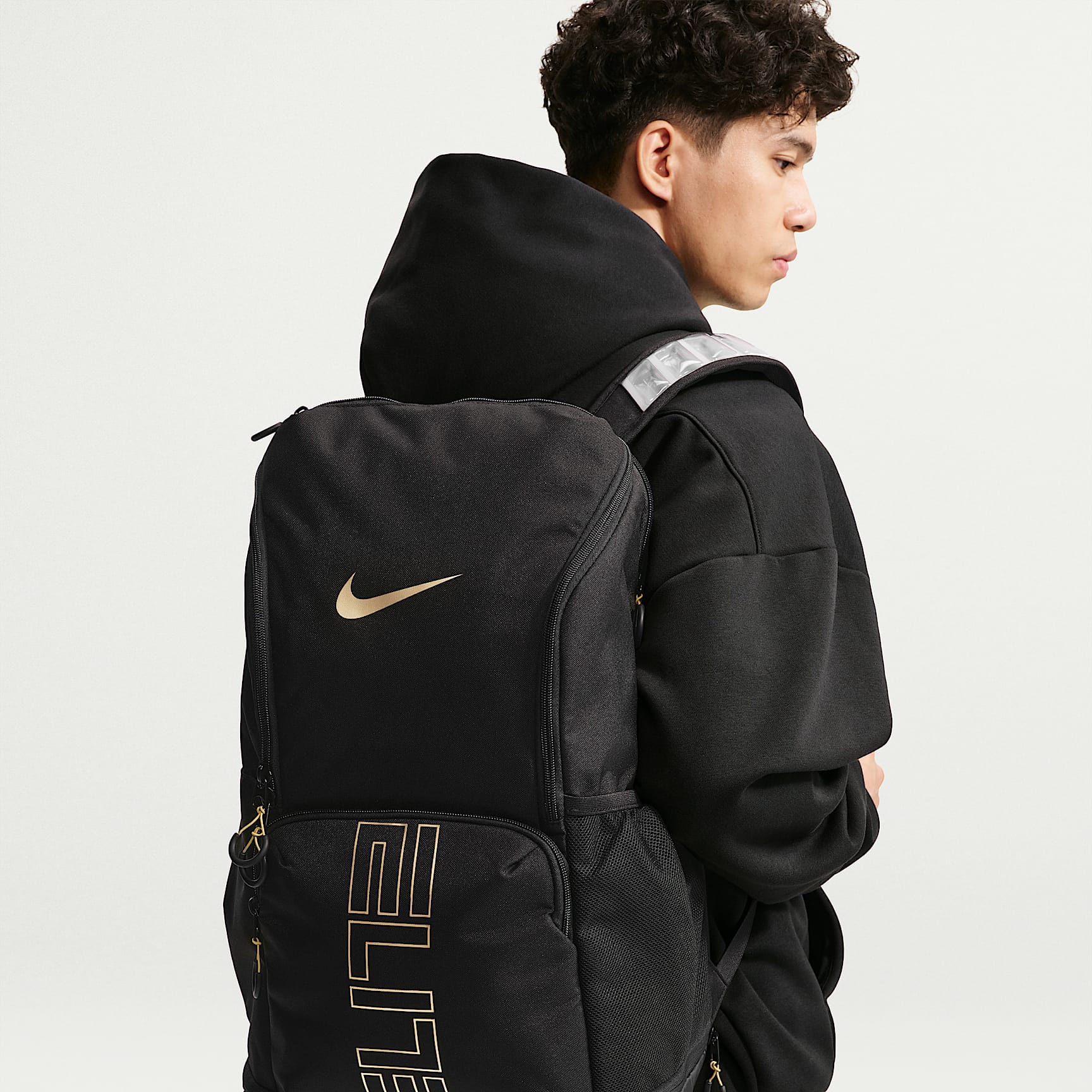 Nike Varsity Elite Backpack (32L) – Black/Black/Metallic Gold