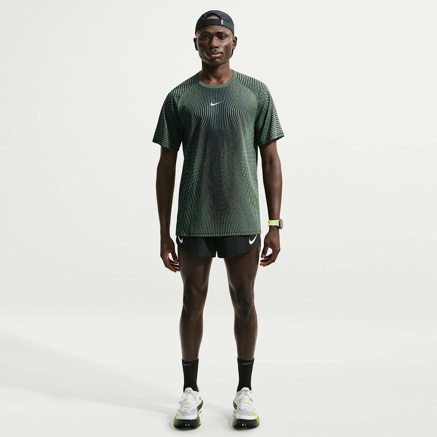 Nike Stride Aero-FIT Men's Short-Sleeve Running Top – Black/Light Green Spark
