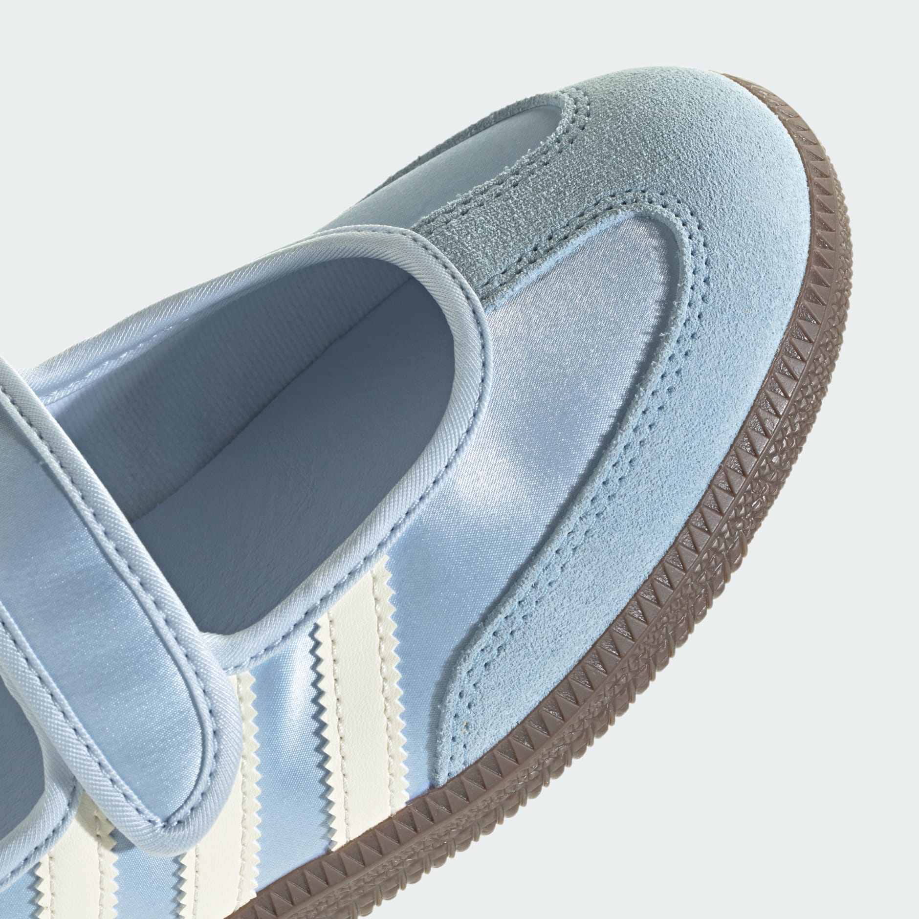 Samba Jane Shoes - Crystal Sky / Cream White / Gum - view 9