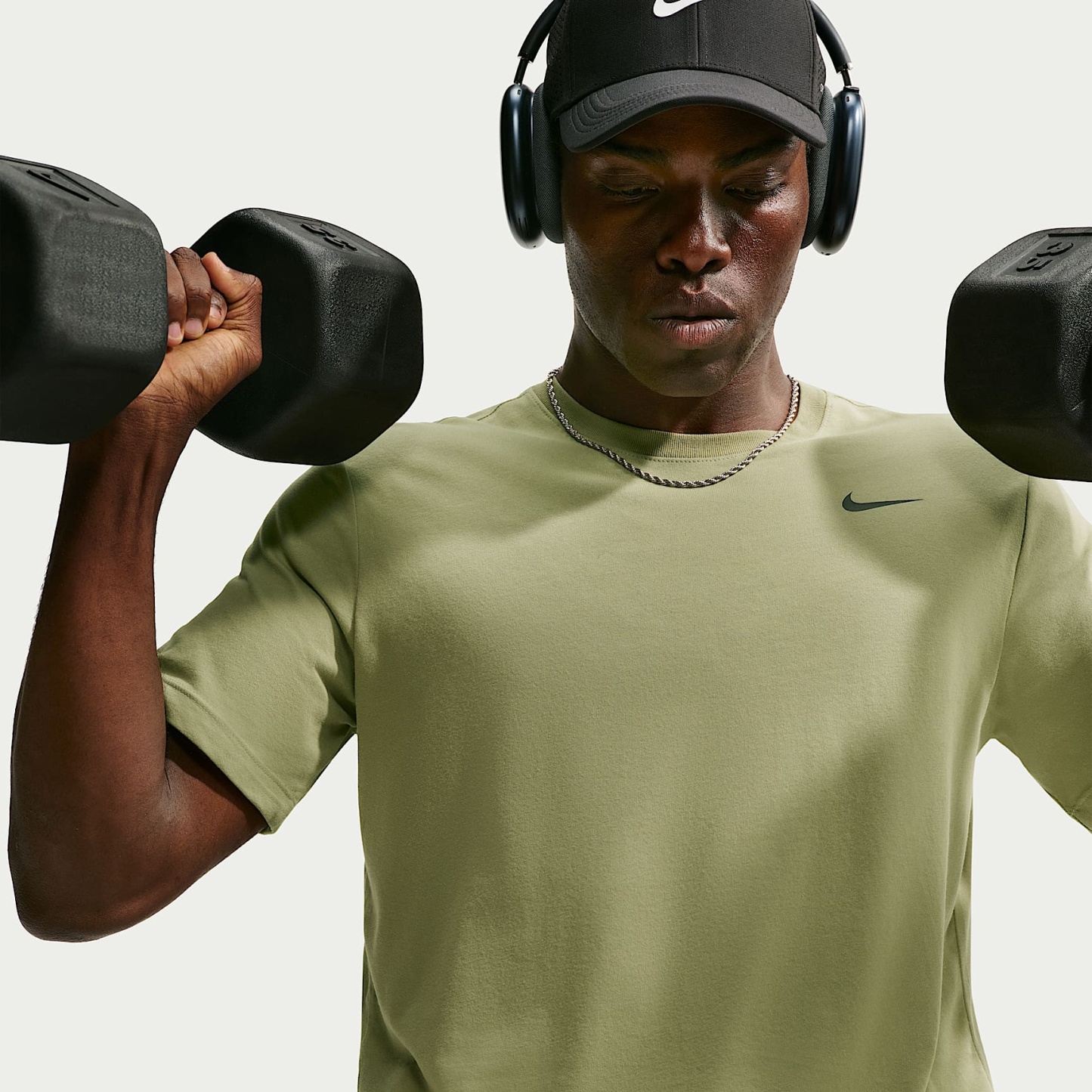 Nike Dri-FIT Men's Fitness T-Shirt – Dusty Olive/Black