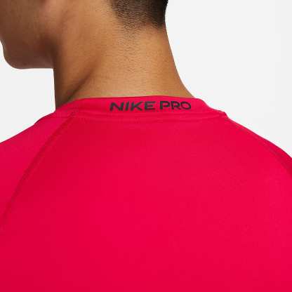 Nike Pro Men's Dri-FIT Tight Short-Sleeve Fitness Top – University Red/Black