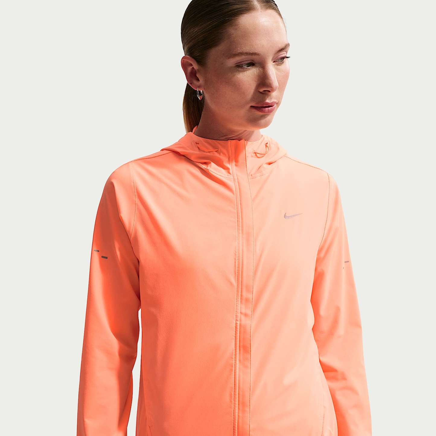 Nike Swift Women's Repel Packable Running Jacket – Orange Pulse