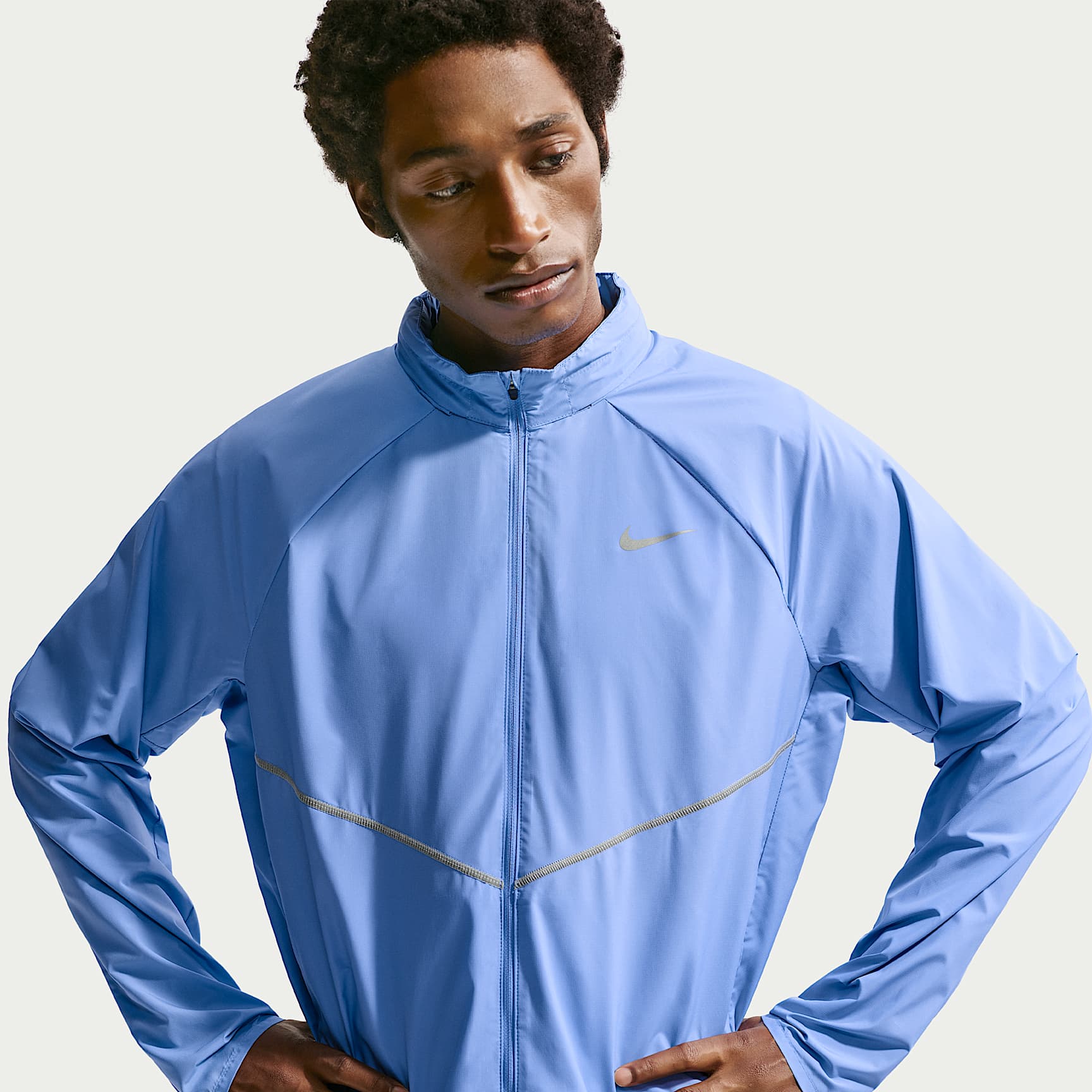 Nike Miler Men's Repel UV Protection Running Jacket – Royal Pulse/Royal Pulse