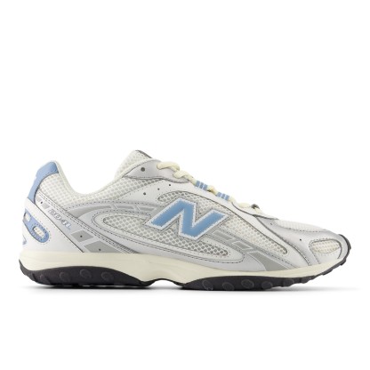 204L – SILVER METALLIC with STILL WATER