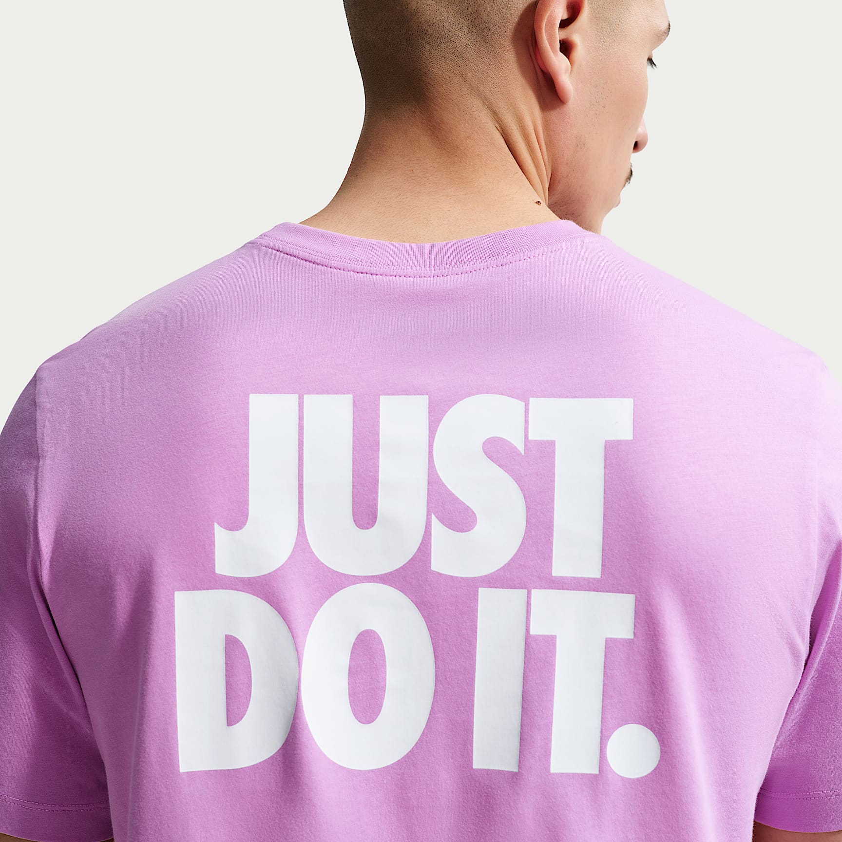 Nike Sportswear T-Shirt – Light Magenta