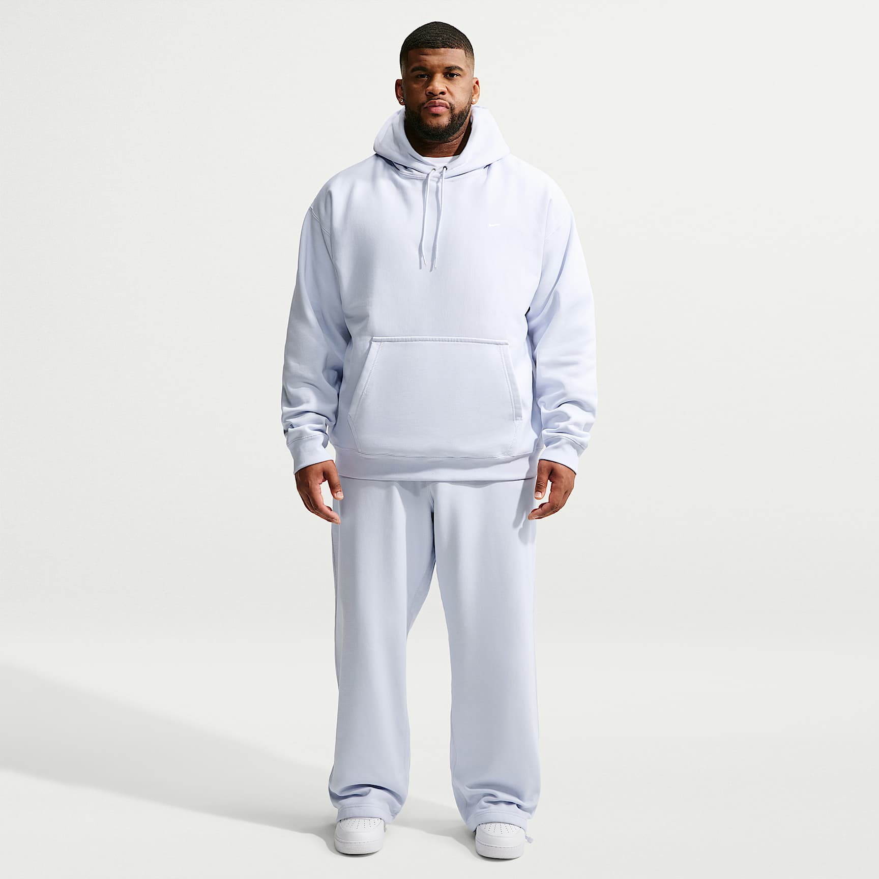 Nike Solo Swoosh Men's Pullover Hoodie – Football Grey/White