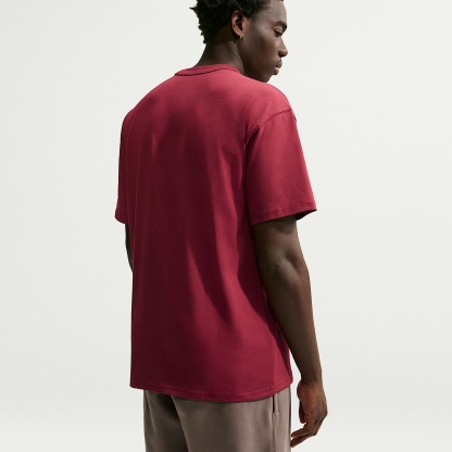 Nike Sportswear Premium Essentials Men's T-Shirt – Team Red