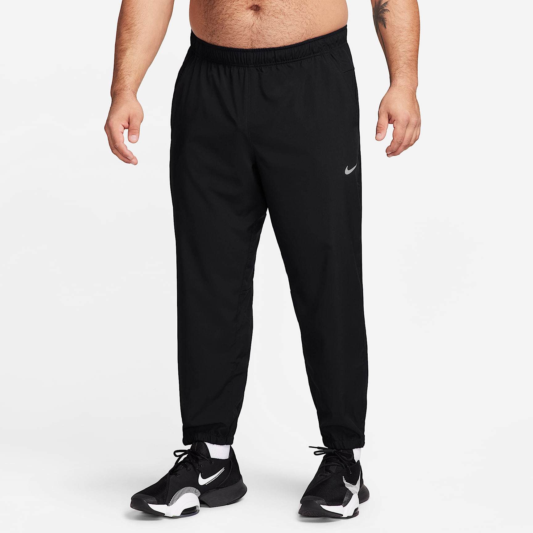 Nike Form Men's Dri-FIT Tapered Versatile Trousers – Black/Black