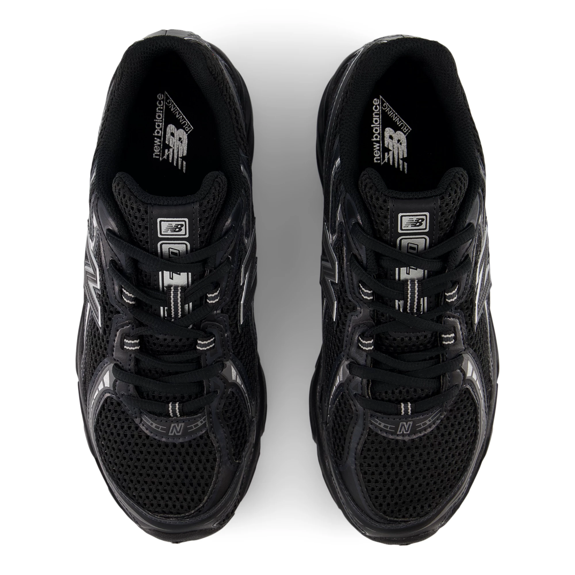 740 – BLACK with SILVER METALLIC