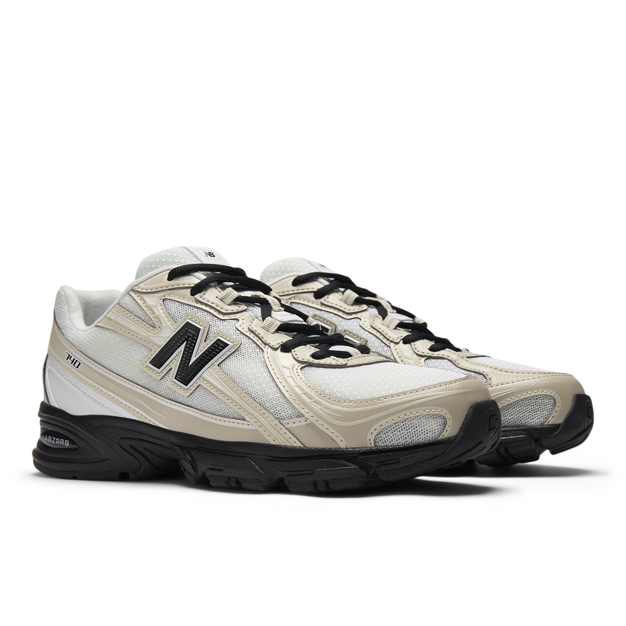 740 – TIMBERWOLF with WHITE